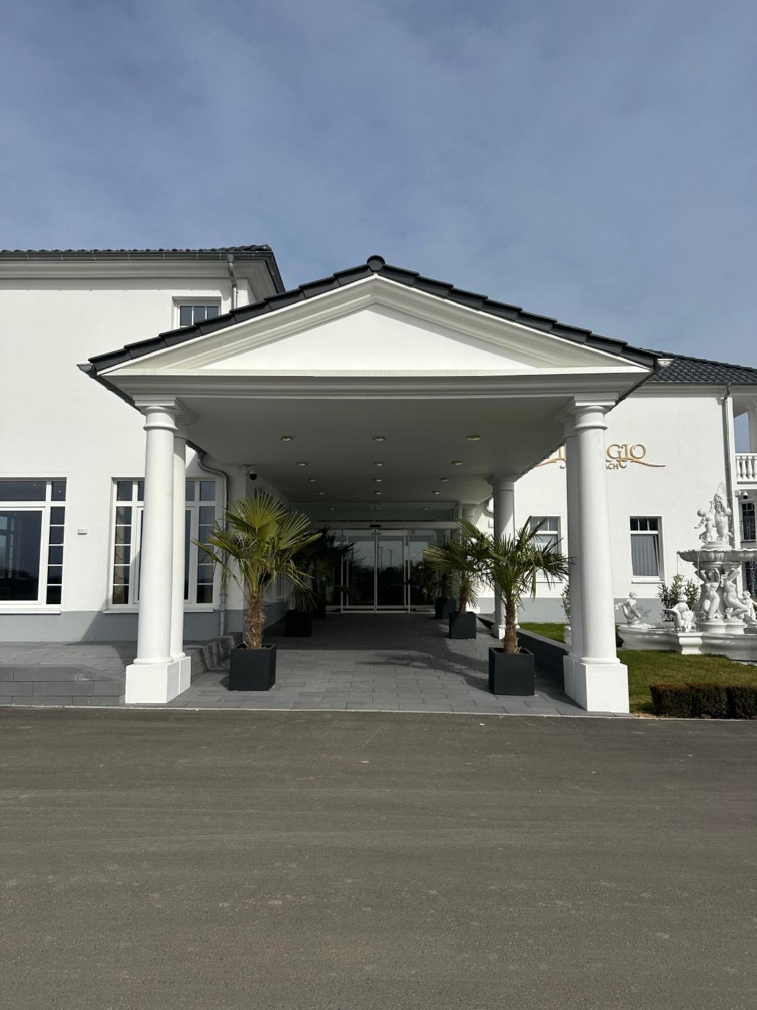 Villaggio Hotel Mackenbach Buitenkant foto